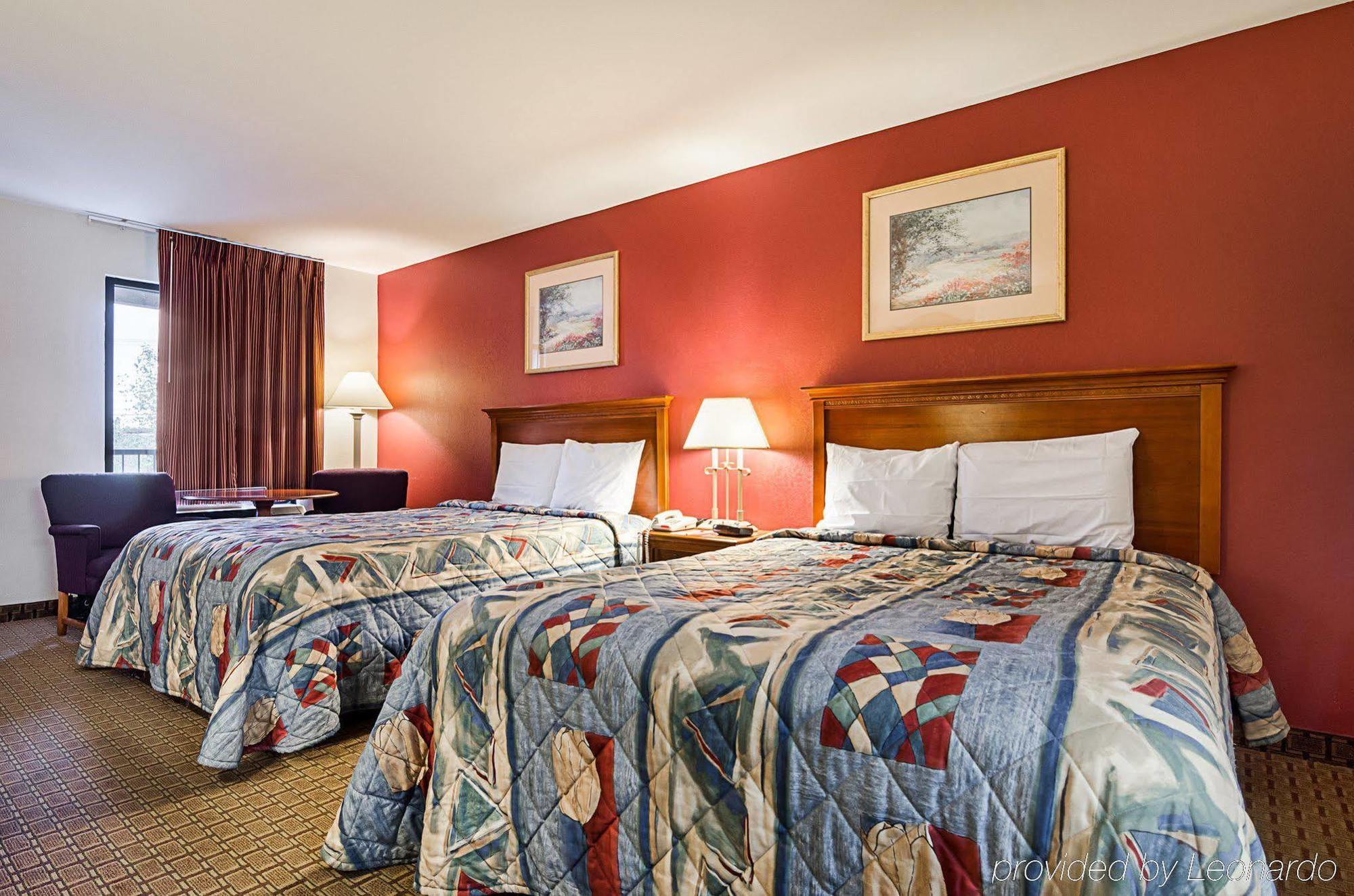 Econo Lodge Richmond Exterior foto