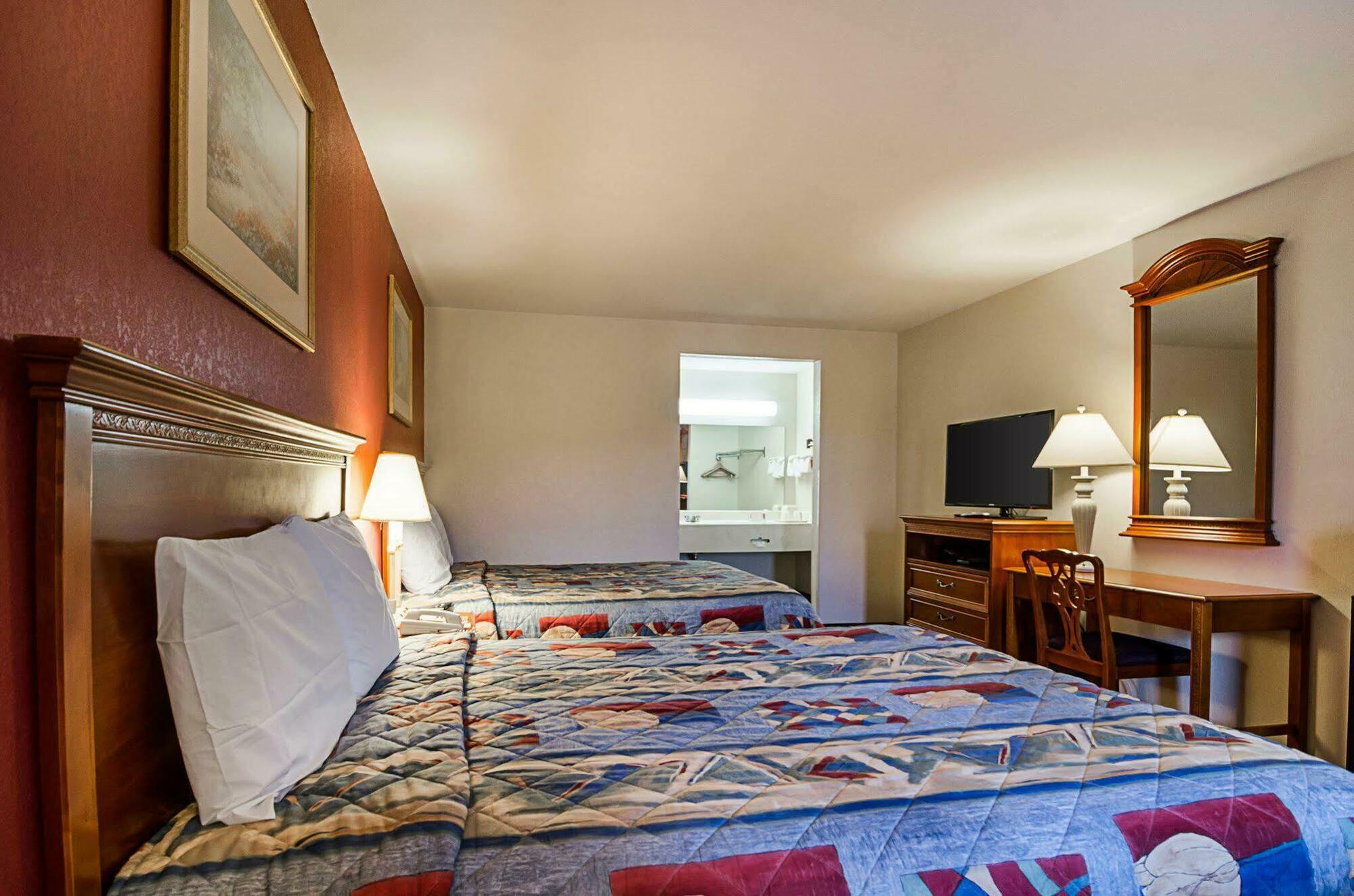 Econo Lodge Richmond Exterior foto